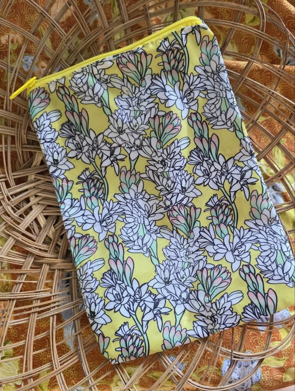 Fighting Eel Kupaloke Tuberose Floral Wet Bag Pouch Yellow NWOT
